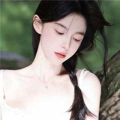 黑影窥窗
